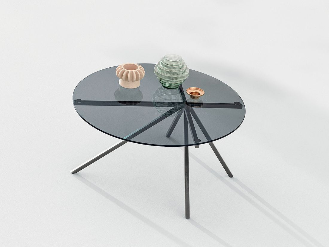 Table basse verre CORNER 144, Table basse en verre Table basse verre trempé Table basse verre et métal Table basse verre design Table basse en verre moderne Table basse verre transparent Table basse verre et bois Table basse verre noir Table basse verre rectangulaire Table basse verre ronde Table basse en verre pas cher Table basse en verre haut de gamme Table basse en verre et acier inoxydable Table basse en verre sur mesure Table basse en verre avec étagère
