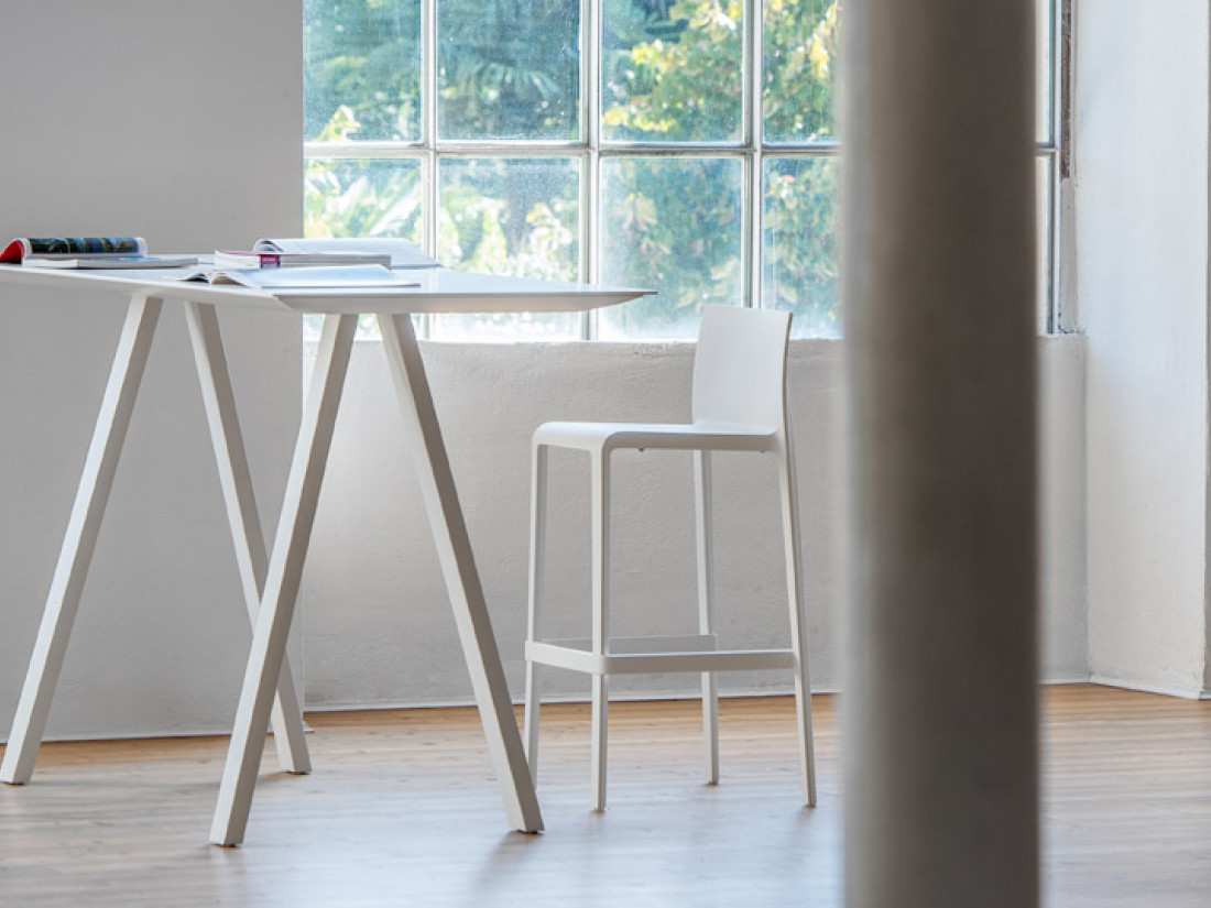 Chaises ergonomique et sur-mesure disponible en differentes couleurs