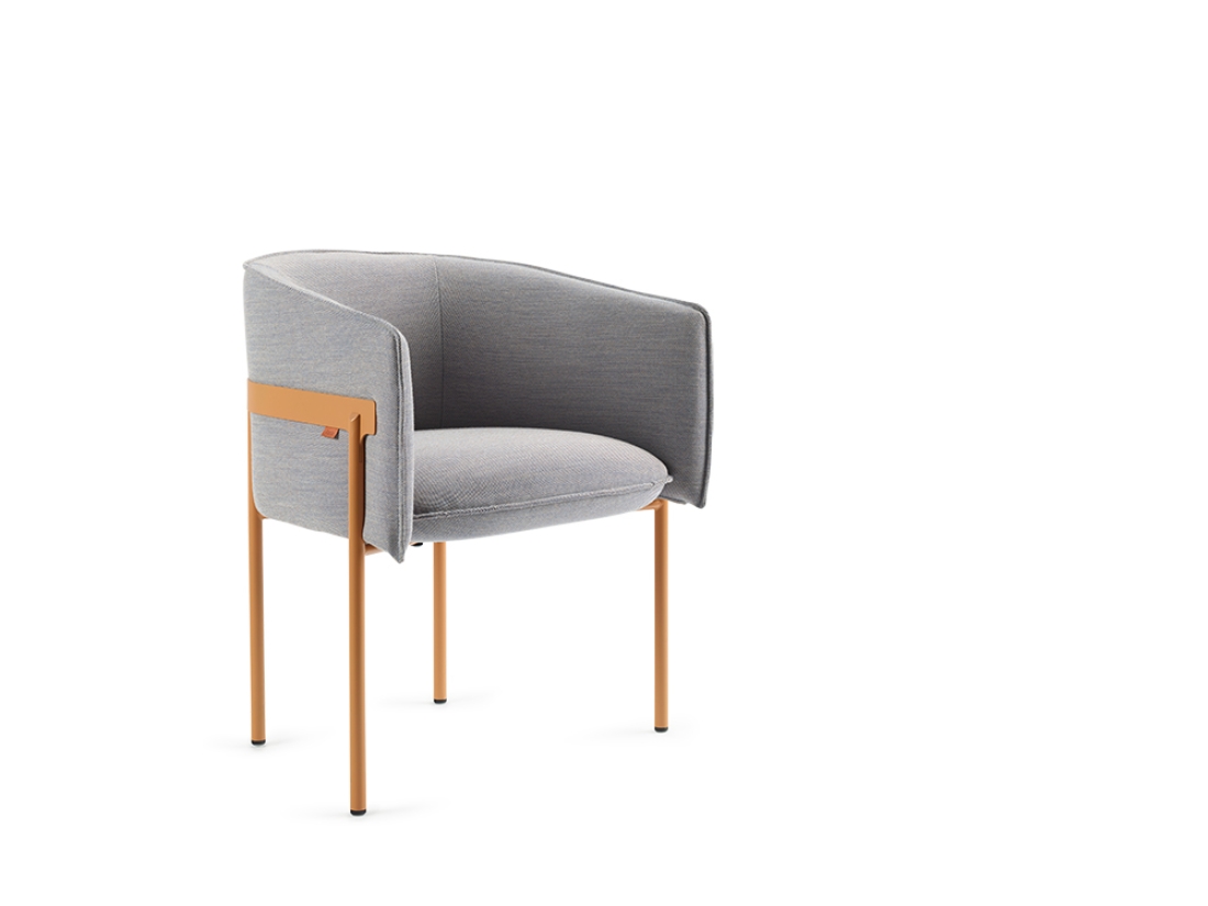 Fauteuil gris de la gamme marina prise de vue de côté