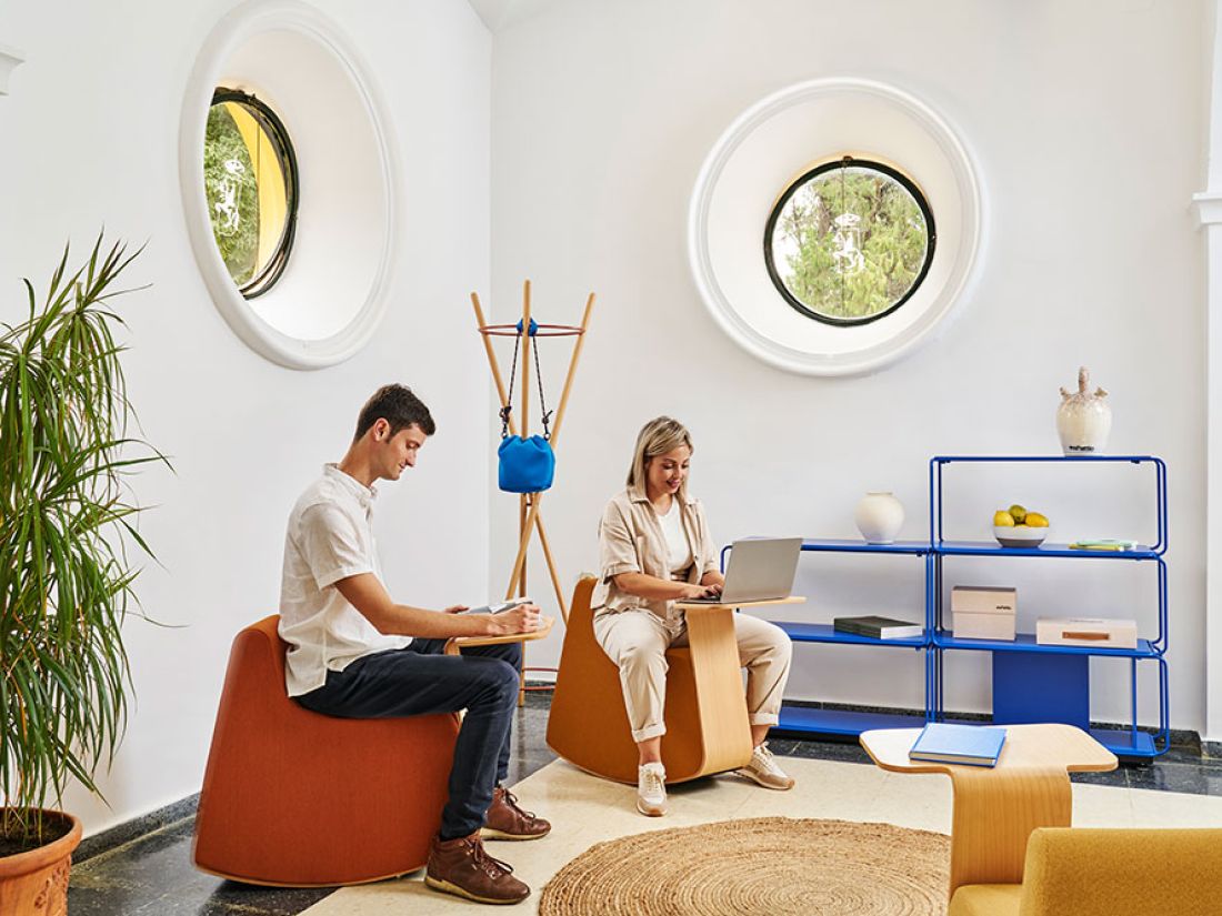 Tabouret selle de cheval PLATERO, Tabouret selle de cheval Siège selle de cheval Tabouret ergonomique selle Tabouret selle de cheval pour bureau Tabouret selle de cheval professionnel Siège ergonomique selle Tabouret selle de cheval réglable Tabouret selle pour posture Siège selle ergonomique Tabouret médical selle de cheval Tabouret de travail selle Tabouret selle de cheval salon de coiffure